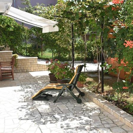 Apartments Ruzica Pula Exterior photo