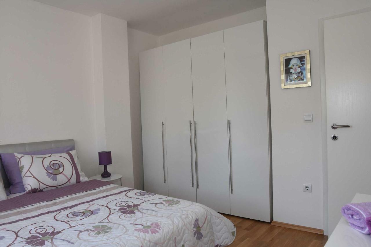 Apartments Ruzica Pula Exterior photo